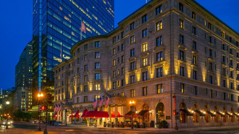 Historic Convention Hotel Destinations USA: The Definitive Editorial Guide