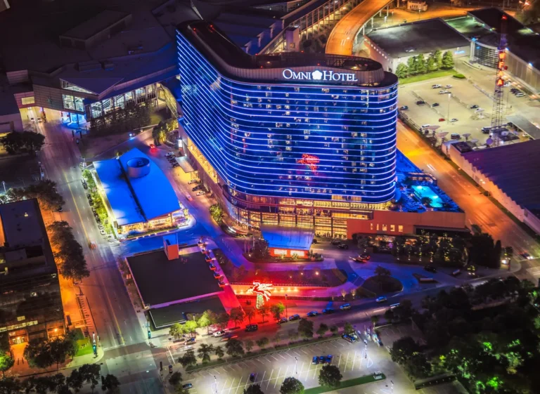 Luxury Convention Hotel Stay USA: The Definitive Editorial Guide
