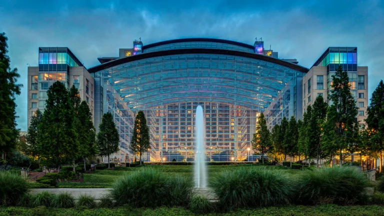 Waterfront Convention Hotel Destinations USA: The Editorial Pillar